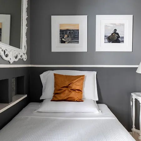 Dimora Bellini Luxury Rooms&Breakfast-3